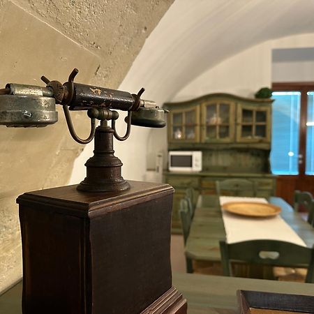 Historic B&B Apartments Home Chiaramonte Gulfi Kültér fotó