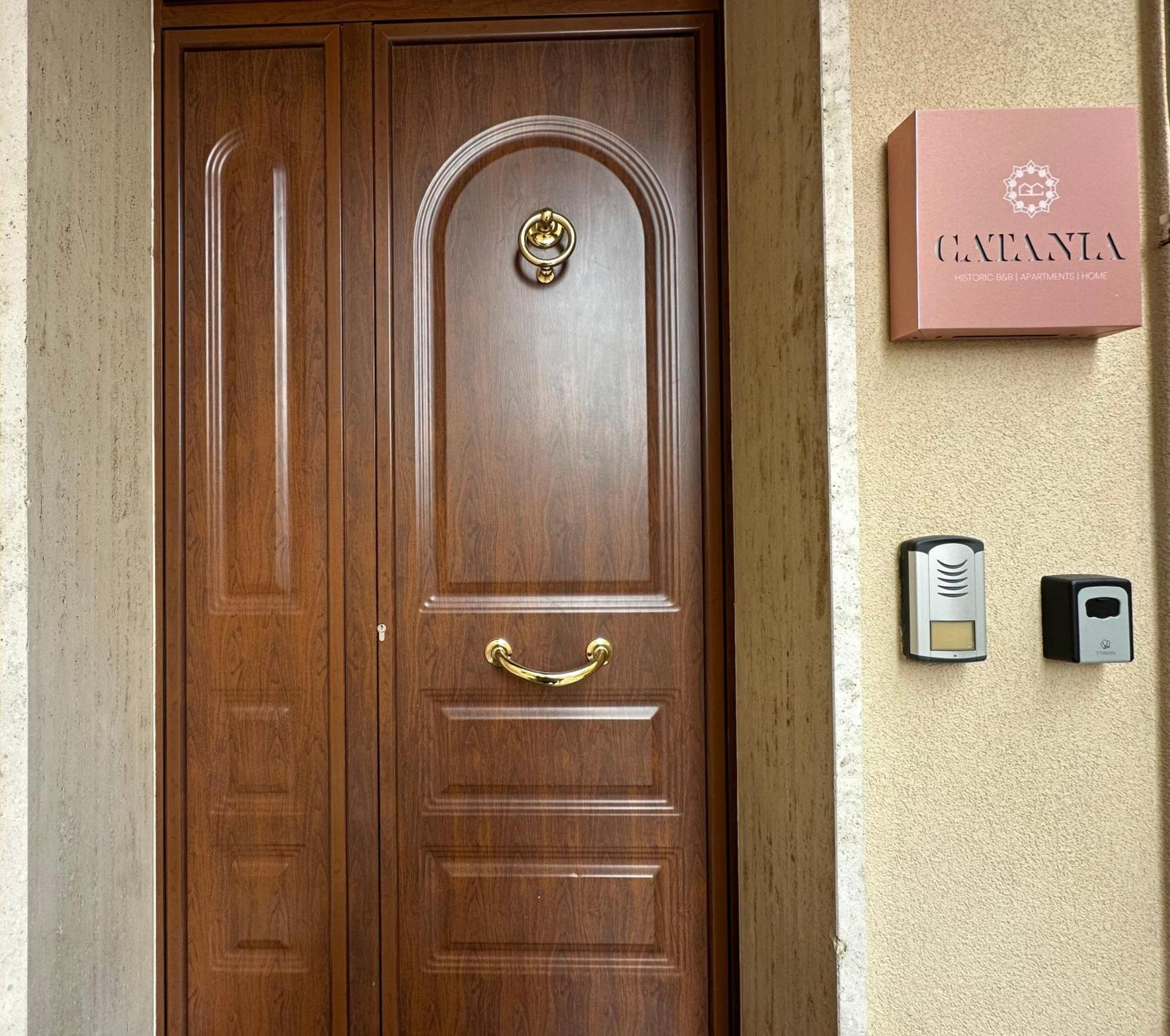 Historic B&B Apartments Home Chiaramonte Gulfi Kültér fotó